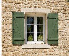 Volets battants provençaux sur mesure — visuel 2